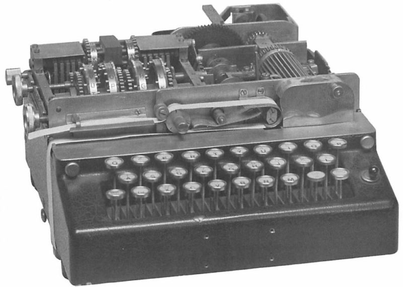 Шифровальная машина Hagelin B-211