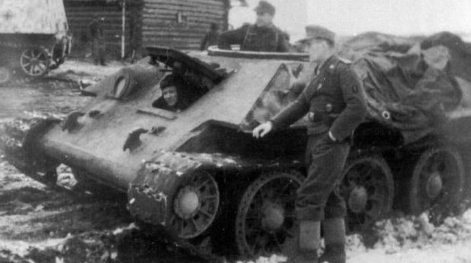 Подвозчик боеприпасов на шасси танка Т-34