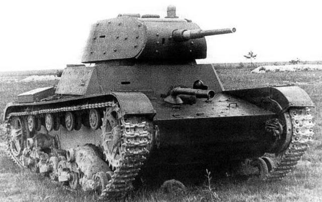 Легкий огнеметный танк ОТ-133 (ХТ-133)