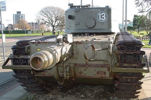 Британский тяжёлый огнемётный танк Mk-VII «Churchill-crocodile» вид cpflb