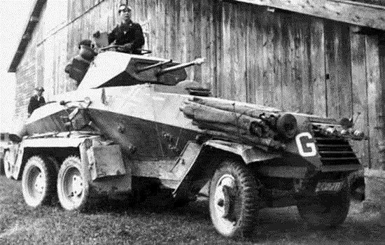 Средний бронеавтомобиль Sd.Kfz.231 (6-Rad)