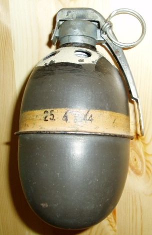 Зажигательная граната Brandhandgranat М-37