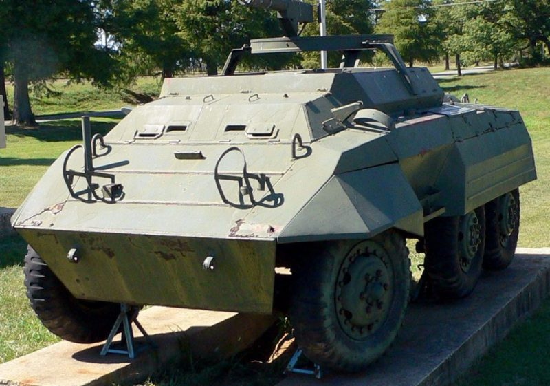Командно-штабная машина M-20 Scout Car.