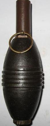 Каплеобразная ручная граната М-32