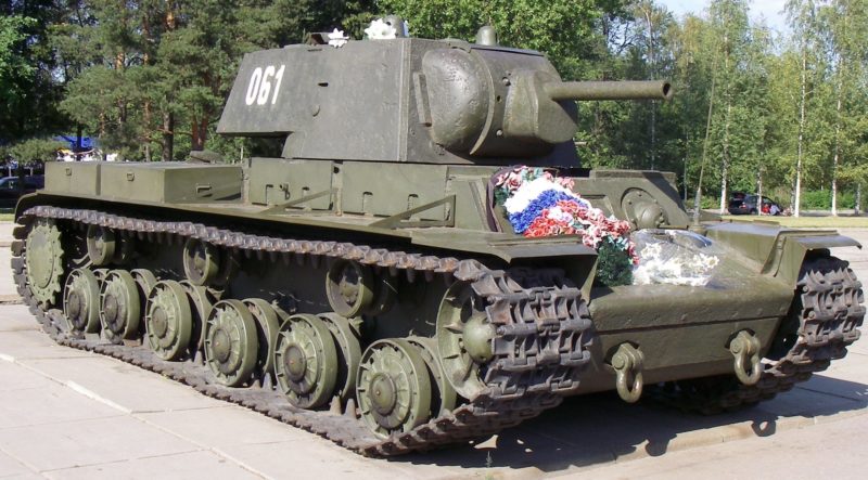 Тяжелый танк КВ-1 образца 1941 г.