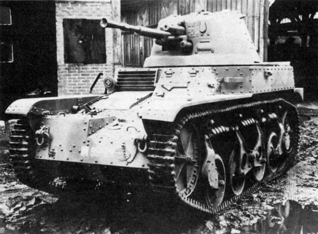 легкий танк AMR-35 ZT2