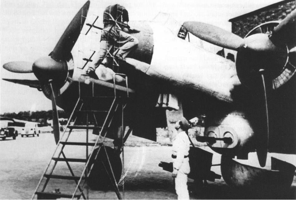Бомбардировщик Junkers – Ju 88-Р-3 с двумя пушками ВК 3,7