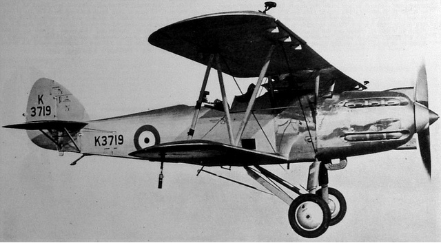 Многоцелевой самолет Hawker Hector
