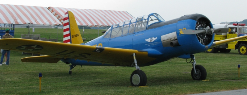 Учебно-тренировочный самолет North American BT-9