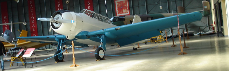 Учебно-тренировочный самолет FMA IAe-22