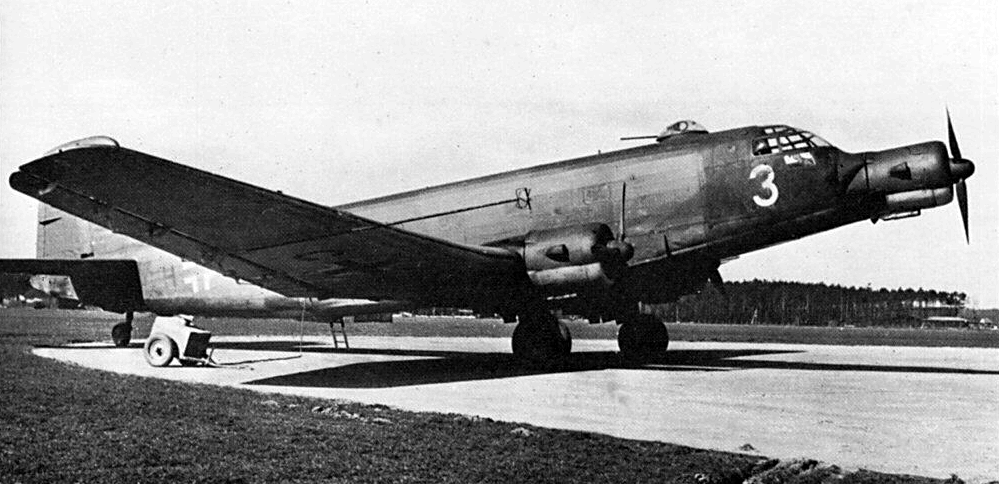 Транспортный самолет Junkers Ju-352
