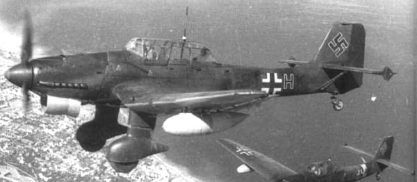 Бомбардировщик Junkers Ju 87- R