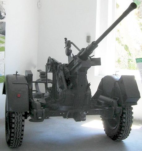 Буксируемая зенитная пушка 20-mm FlaK-30