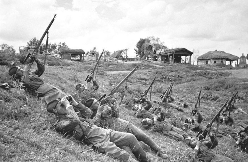 Снайперы против самолетов. 1941 г.