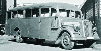 Автобус на базе Opel Blitz 3.6-47/W39