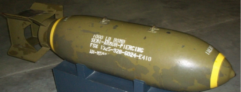 Полу-бронебойная бомба AN-M-59