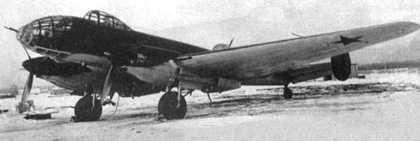Бомбардировщик Ер-2 2АМ-37