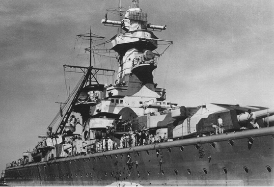 Тяжелый крейсер «Admiral Graf Spee»