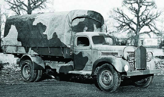 Бортовой грузовик Dodge VK-62B с тентом