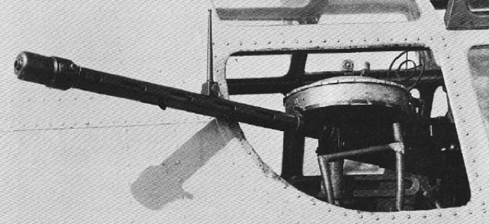 Авиационный пулемет Те-1 в окне Ki-21