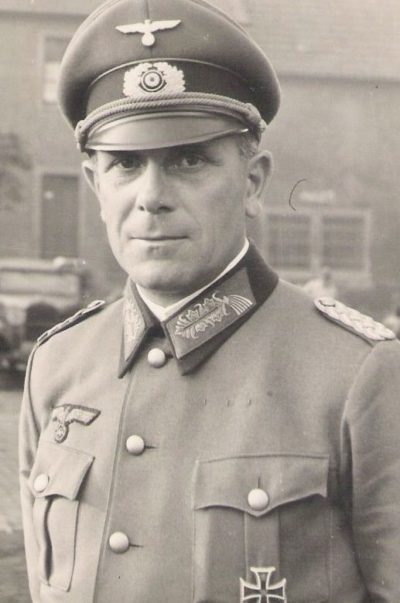 Холлидт Карл-Адольф ( Karl-Adolf Hollidt) (28.04.1891 - 22.05.1985)