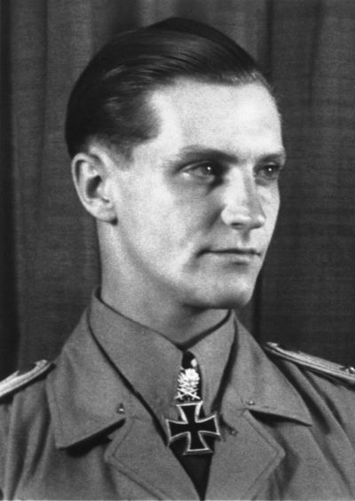 Марсель Ханс-Йоахим (Hans-Joachim Marseille) (13.12.1919 - 30.9.1942)