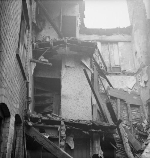 Поврежденный дом. Бирмингем. 1940 г.