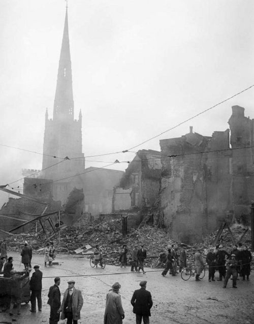 Улица в Ковентри. 15 ноября 1940 г.