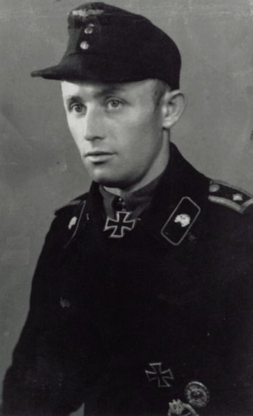 Кершер Альберт (Albert Kerscher) (29.03.1916 – 12.06.2011)