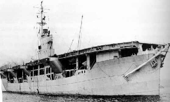 Авианосец-танкер «Amastra»