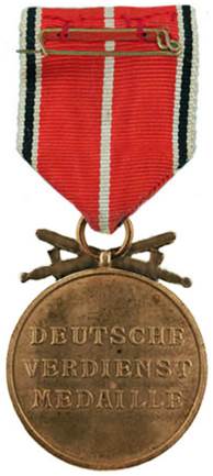 Реверс Немецкой медали за заслуги Ордена немецкого Орла в бронзе с мечами.