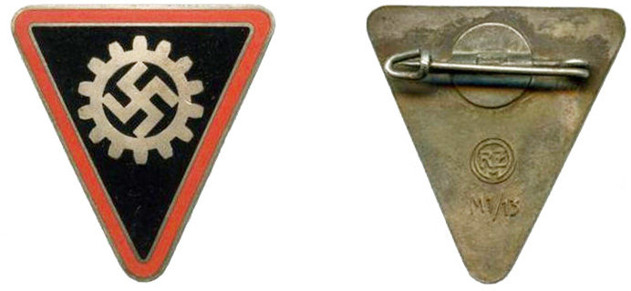 Аверс и реверс знака DAF персонала штаба гау периода 1933-1945 годов.