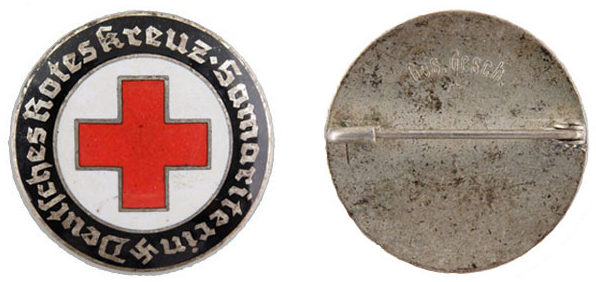 Аверс и реверс знака добровольца Красного Креста.