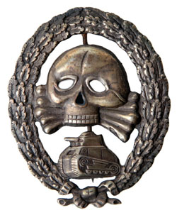 Аверс и реверс знака бронетанкового легиона «Кондор».