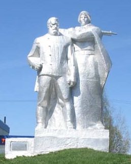 г. Толочин. Памятник советским воинам