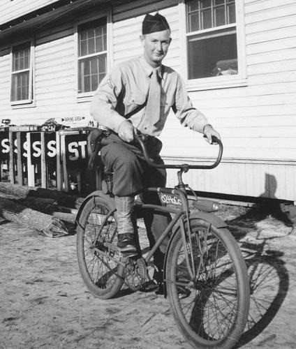 Мужская модель велосипеда Columbia.