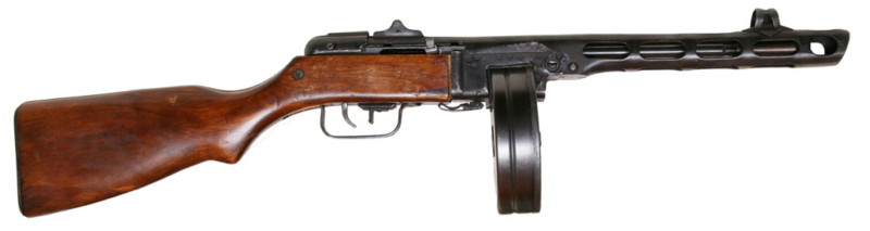 Вверху пистолет-пулемет ППШ-41 с барабанным магазином