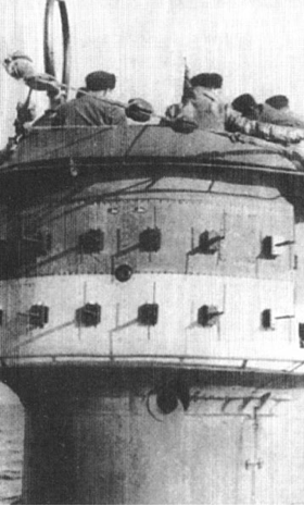 Антенны корабельной РЛС FuMO-29 (FMG-41G) на подлодке