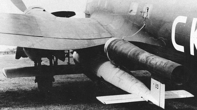 «Heinkel 111 H-22» с подвешенным Фау-1