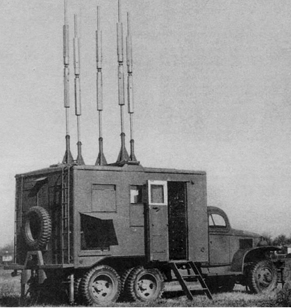Мобильная РЛС AN/MRN-2, смонтированная в фургоне К-53