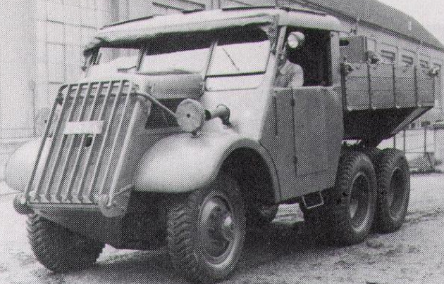 Артиллерийский тягач Austro-Daimler ADAZ