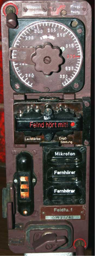 Радиостанция Feldfunksprecher (Feld. Fu)