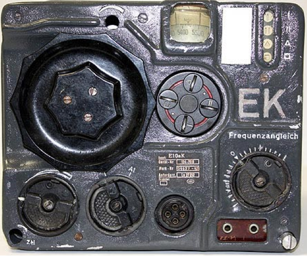 Коротковолновый блок радиостанции FuG-10. Приемник E10aK (EK). 