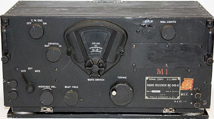 Приемник ВС-348 из комплекта радиостанции SCR-193
