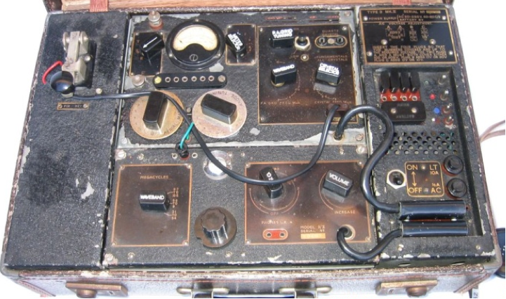Портативная радиостанция В-2 (Type 3 MK-II)