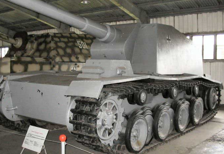 САУ 12,8cm Panzer Selbstfahrtafette-V L/61 Sturer Emil