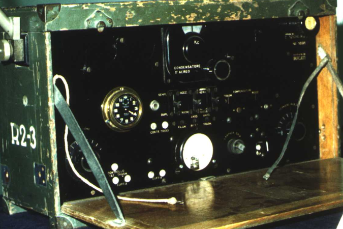 Переносная радиостанция R2-3