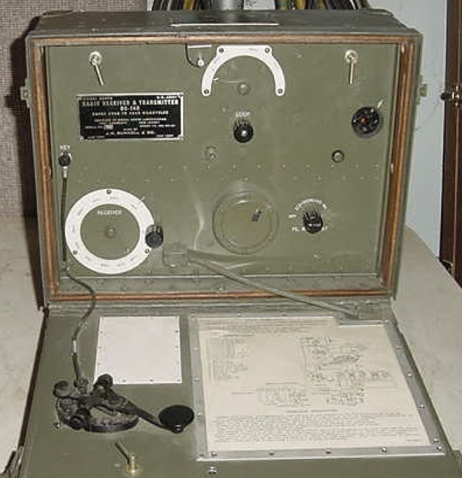 Ранцевая радиостанция SCR-131/ВС-148