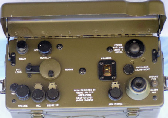 Ранцевая радиостанция SCR-300/BC-1000