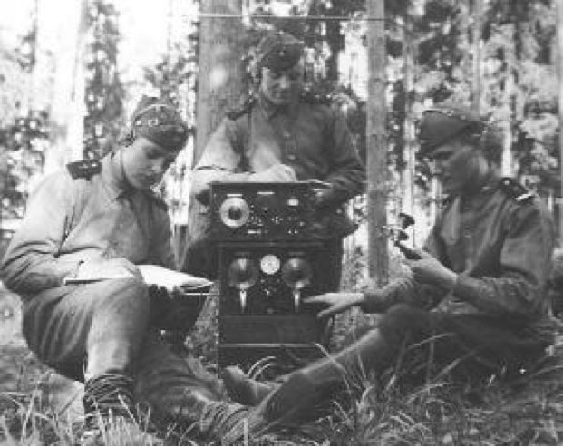 Переносная радиостанция P-12-9